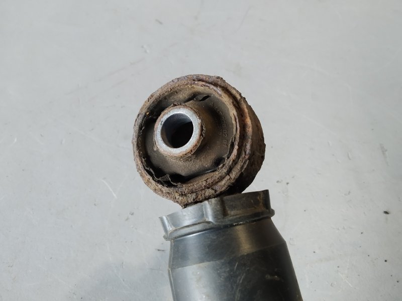 амортизатор, 4960 рублей, Санкт-Петербург