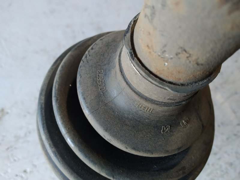 полуось, 28065 рублей, Санкт-Петербург