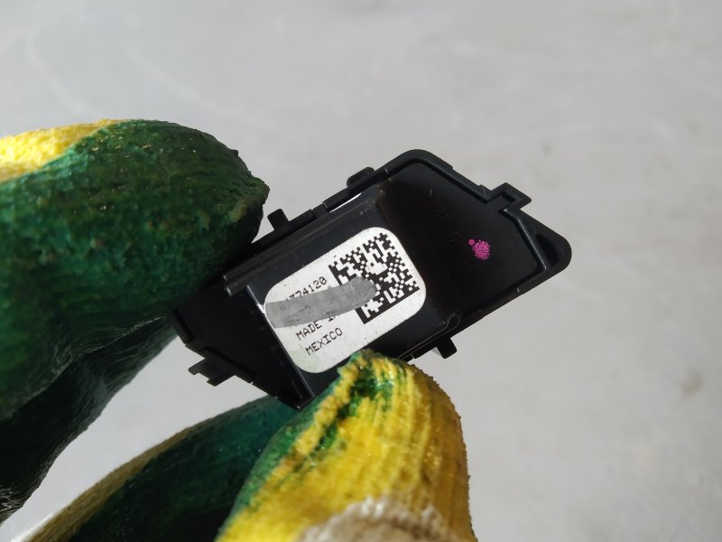 кнопка центрального замка, 1840 рублей, Санкт-Петербург