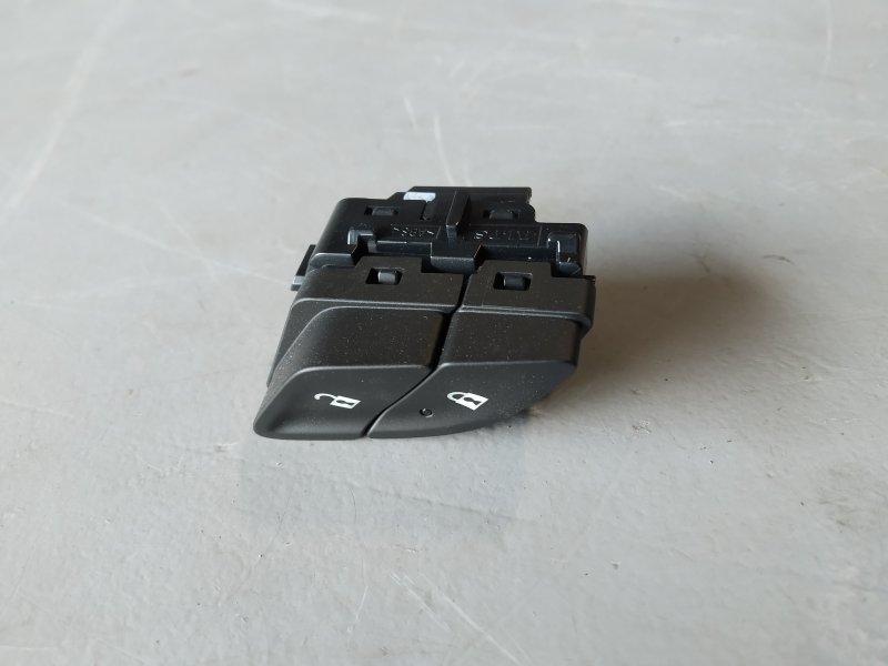 кнопка центрального замка, 1840 рублей, Санкт-Петербург