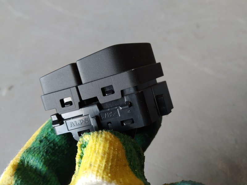 кнопка центрального замка, 1840 рублей, Санкт-Петербург