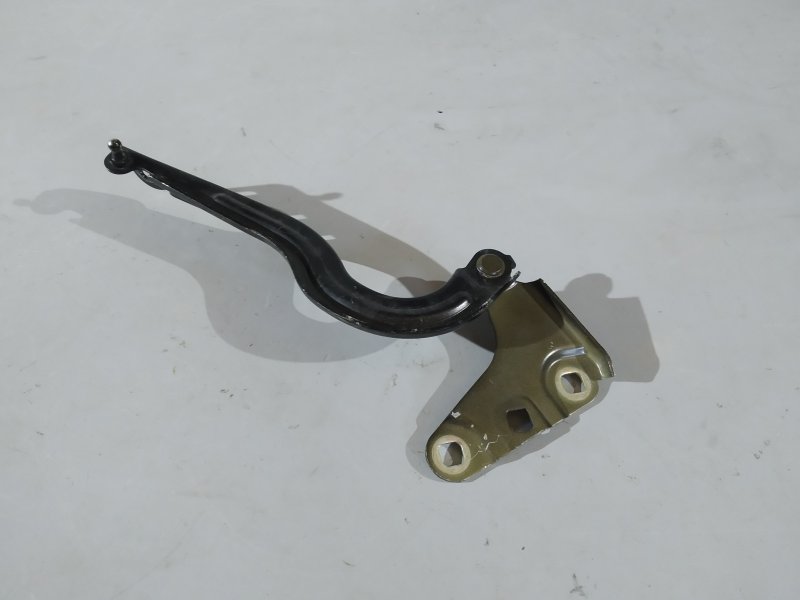 петля капота, 6040 рублей, Санкт-Петербург