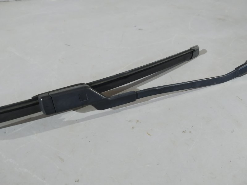 поводок стеклоочистителя, 2430 рублей, Санкт-Петербург