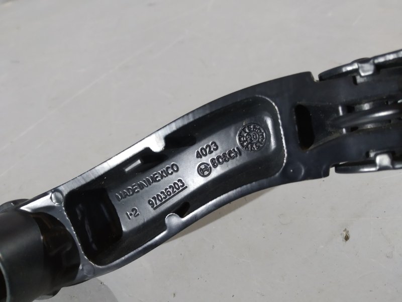 поводок стеклоочистителя, 2430 рублей, Санкт-Петербург