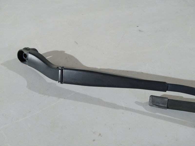 поводок стеклоочистителя, 2430 рублей, Санкт-Петербург