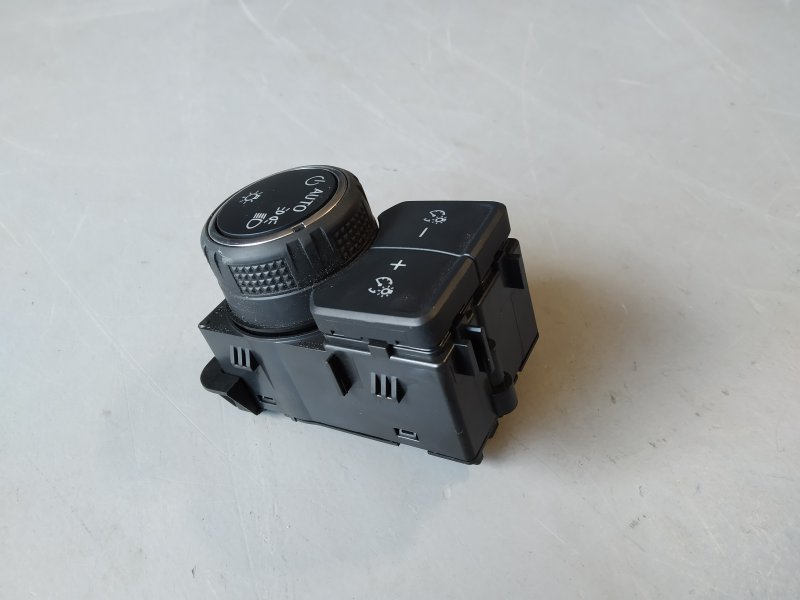 переключатель света, 5035 рублей, Санкт-Петербург