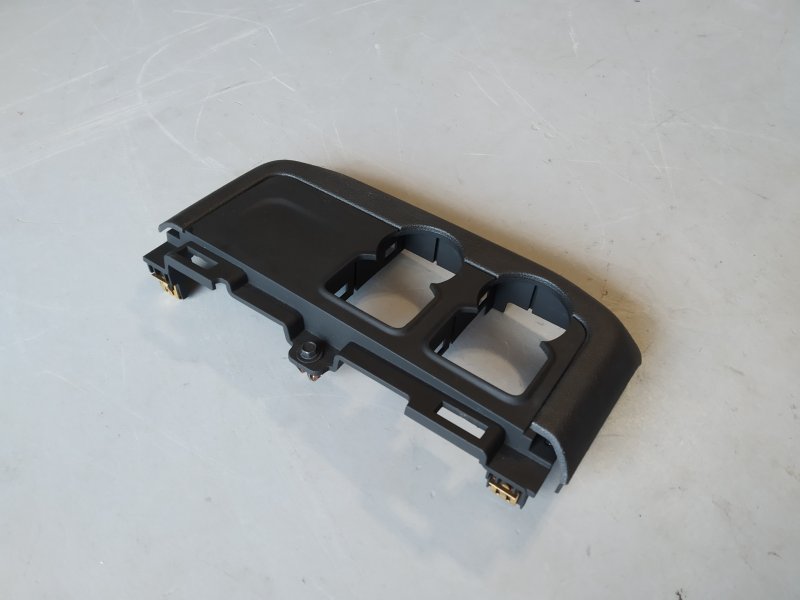 Накладка на торпедо, 2065 рублей, Санкт-Петербург