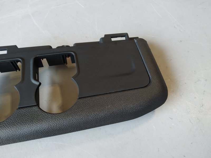 Накладка на торпедо, 2065 рублей, Санкт-Петербург