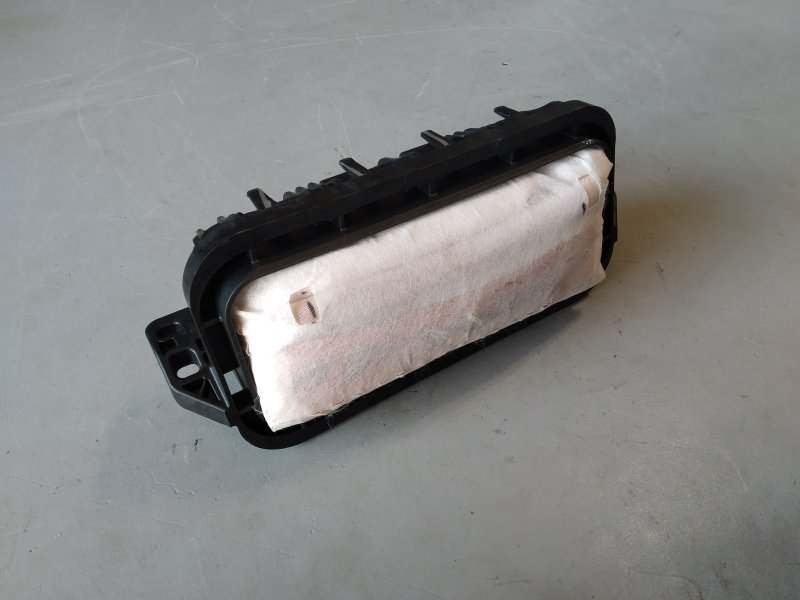 подушка в торпедо, 38530 рублей, Санкт-Петербург