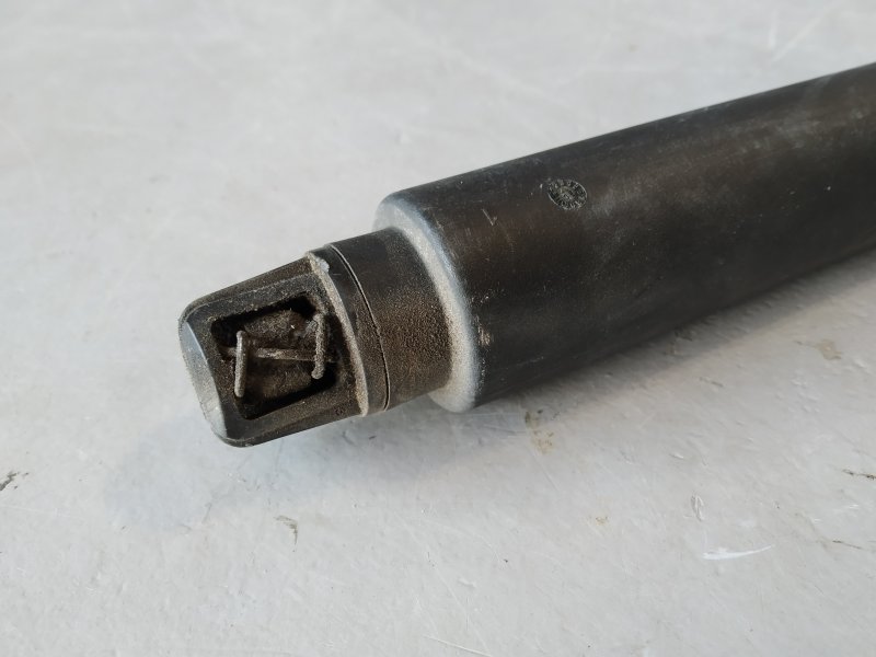 амортизатор багажника, 3630 рублей, Санкт-Петербург