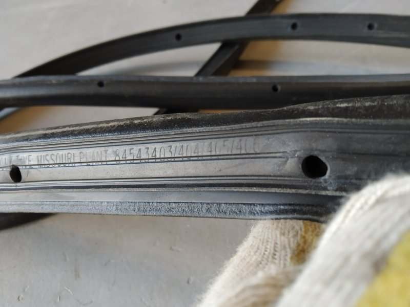 уплотнитель двери, 6465 рублей, Санкт-Петербург