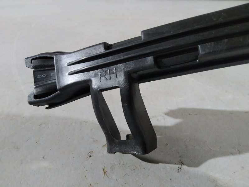 направляющая стекла, 3270 рублей, Санкт-Петербург