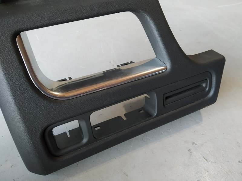 Накладка на торпедо, 2930 рублей, Санкт-Петербург