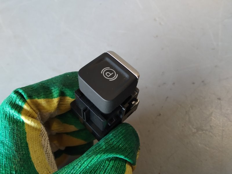 кнопка стояночного тормоза, 3020 рублей, Санкт-Петербург