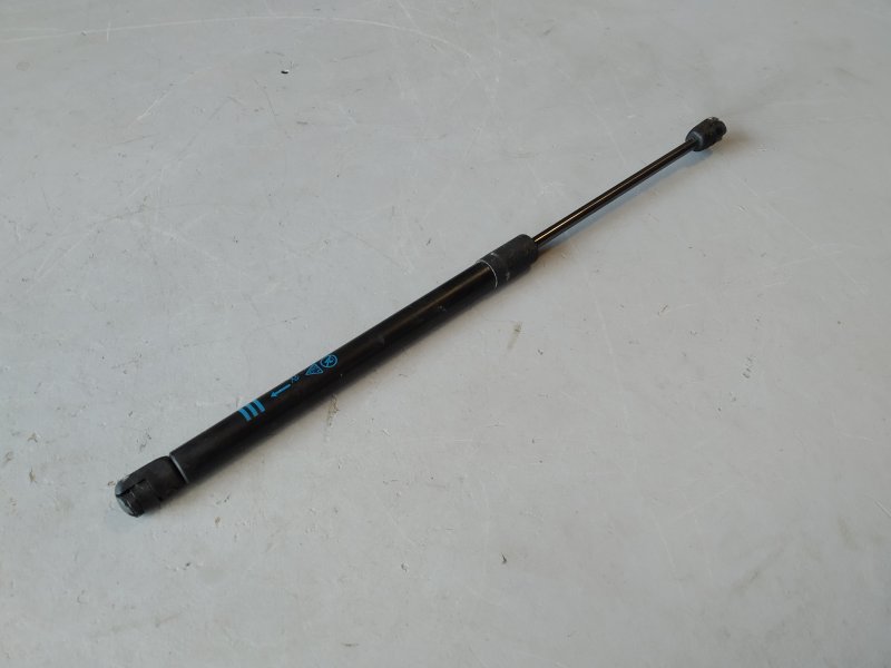 амортизатор капота, 1735 рублей, Санкт-Петербург