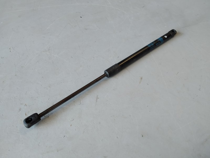 амортизатор капота, 1735 рублей, Санкт-Петербург