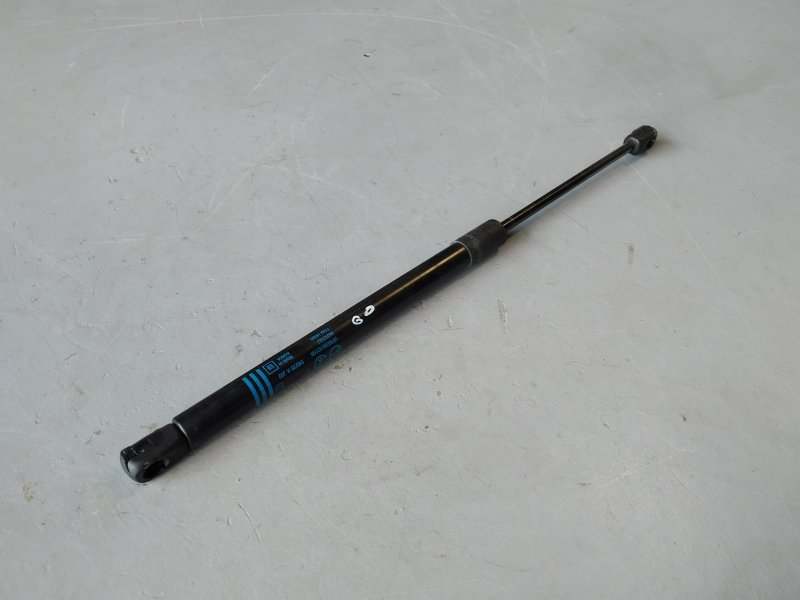 амортизатор капота, 1735 рублей, Санкт-Петербург