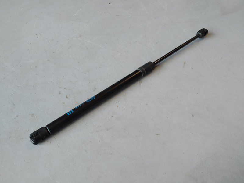 амортизатор капота, 1735 рублей, Санкт-Петербург