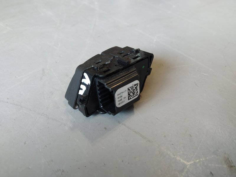 кнопка центрального замка, 1840 рублей, Санкт-Петербург