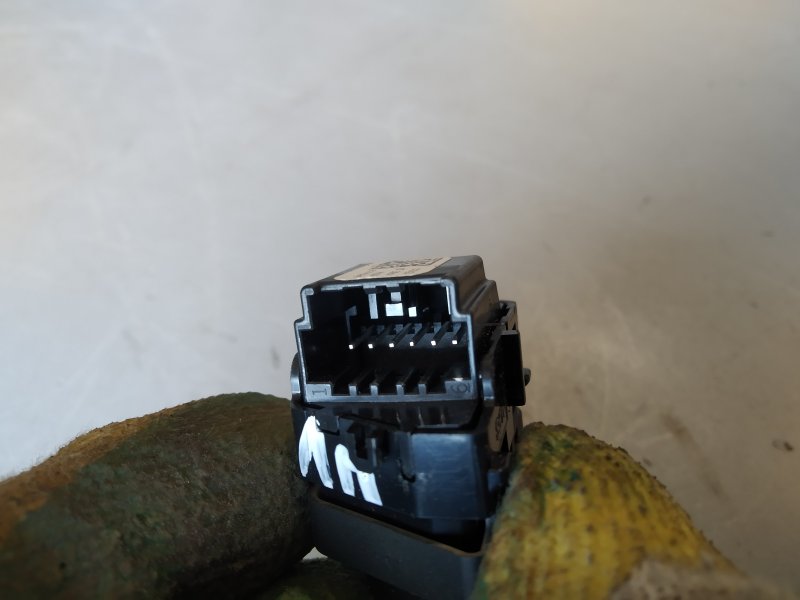 кнопка центрального замка, 1840 рублей, Санкт-Петербург