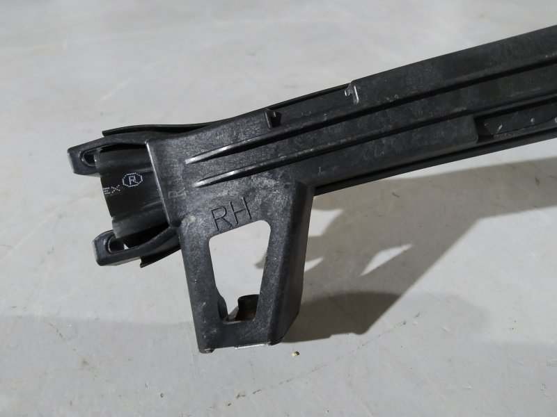 направляющая стекла, 2535 рублей, Санкт-Петербург