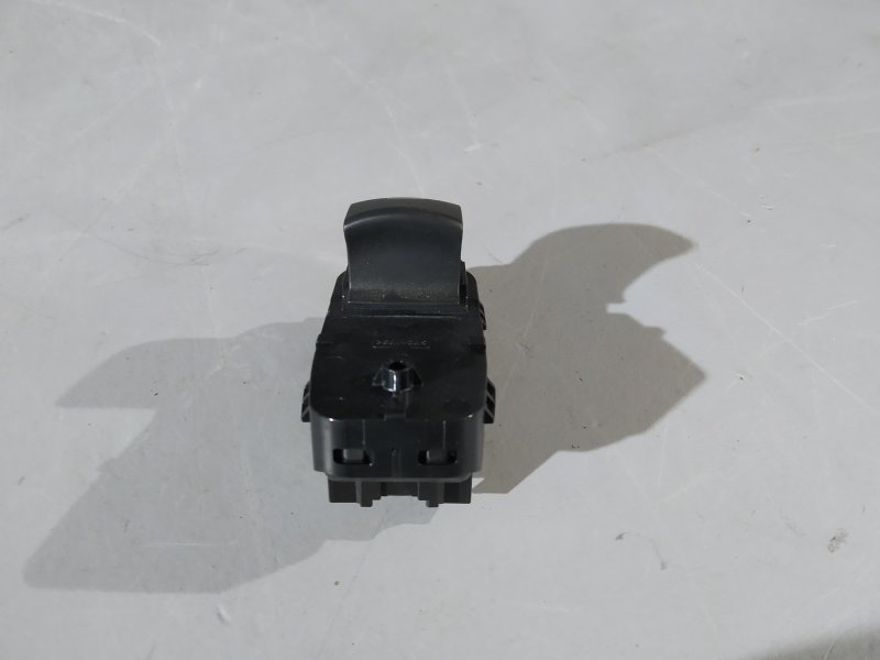 кнопка стеклоподъемника, 2535 рублей, Санкт-Петербург