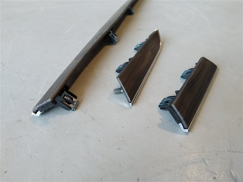 Накладка на торпедо, 10710 рублей, Санкт-Петербург