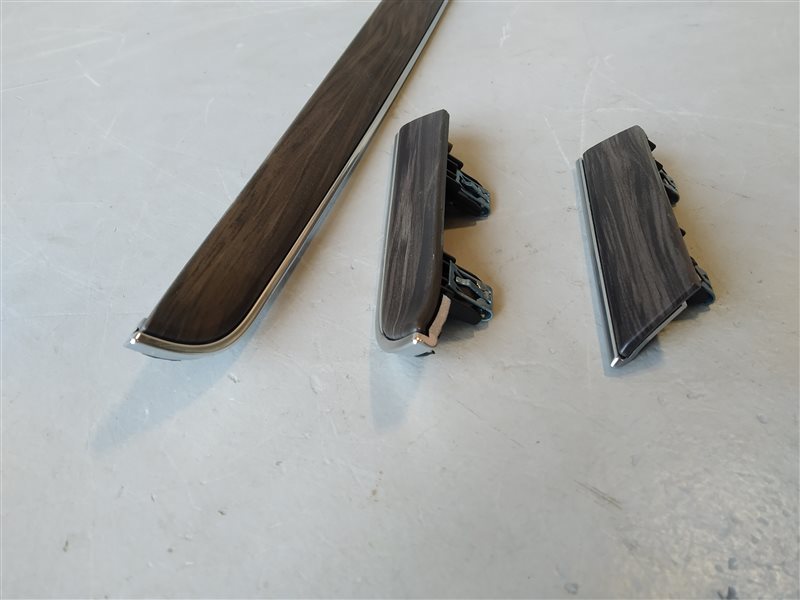 Накладка на торпедо, 10710 рублей, Санкт-Петербург