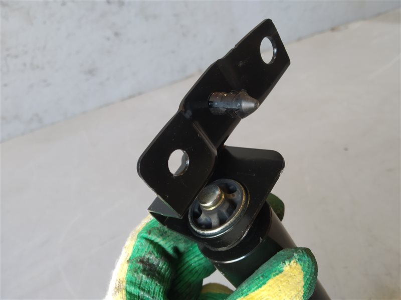 амортизатор, 3060 рублей, Санкт-Петербург