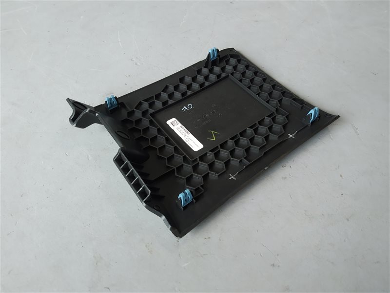 Накладка на торпедо, 1605 рублей, Санкт-Петербург