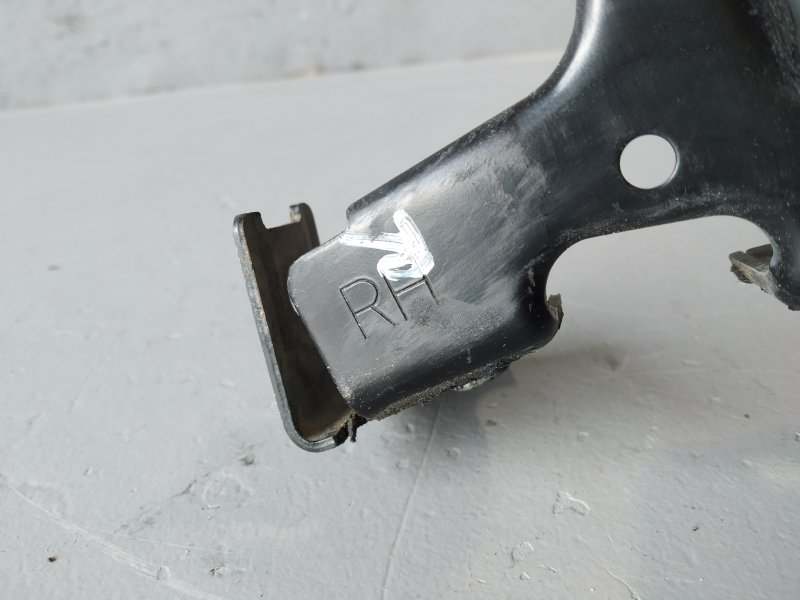 кронштейн бампера, 4520 рублей, Санкт-Петербург