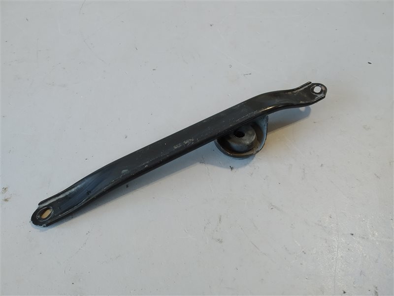 кронштейн радиатора, 5640 рублей, Санкт-Петербург