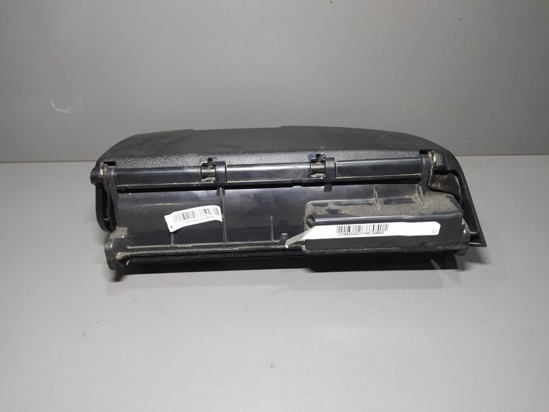 бардачок сиденья, 2860 рублей, Санкт-Петербург