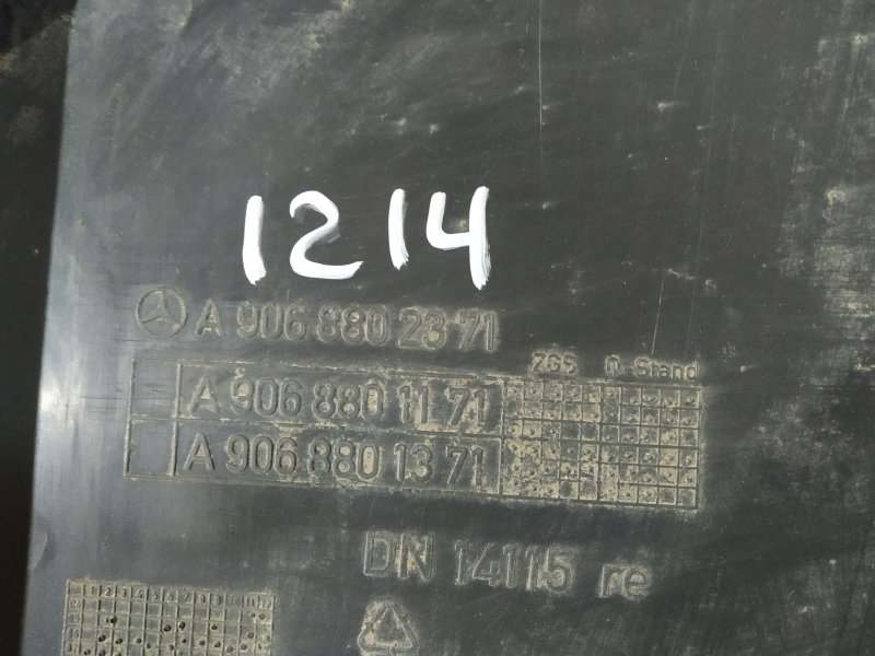 накладка бампера, 1895 рублей, Санкт-Петербург