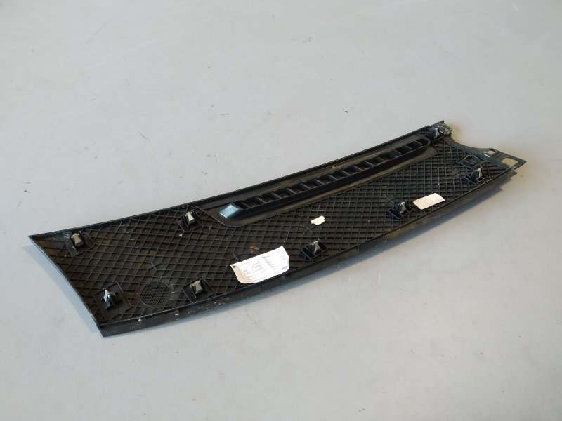 Накладка на торпедо, 4745 рублей, Санкт-Петербург