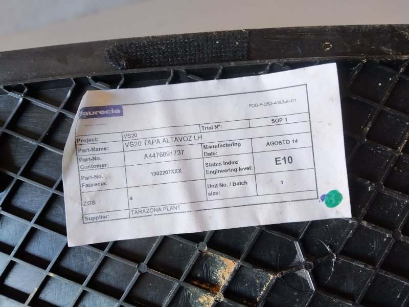 Накладка на торпедо, 4745 рублей, Санкт-Петербург