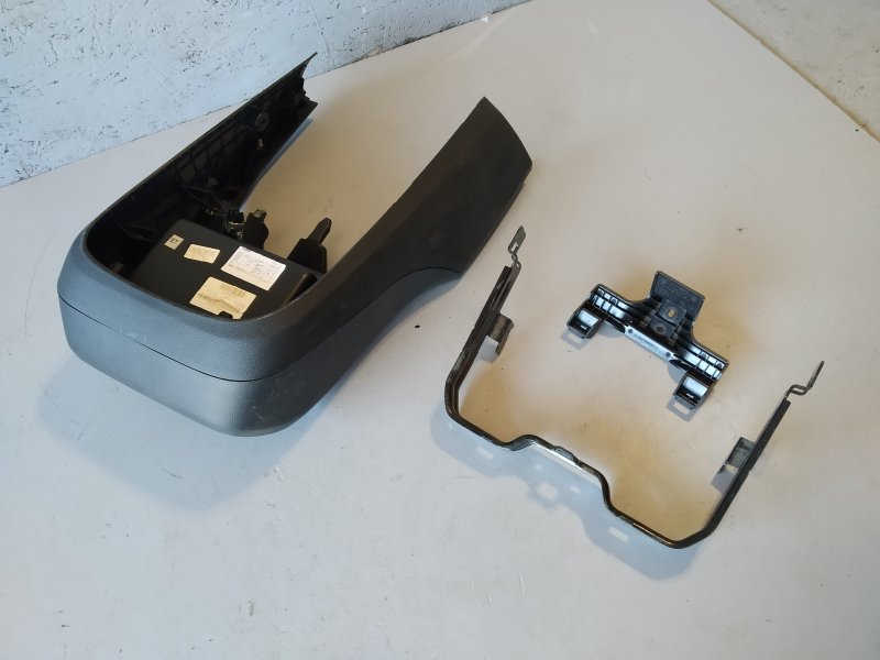 центральная консоль, 7430 рублей, Санкт-Петербург