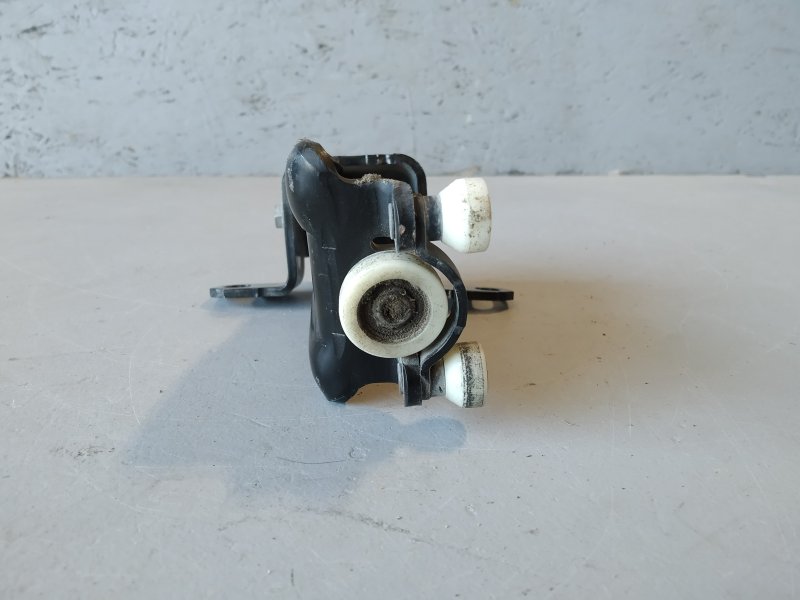 ролик сдвижной двери, 3815 рублей, Санкт-Петербург