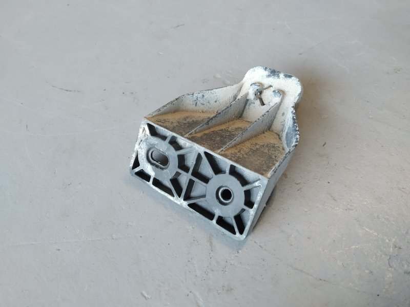 кронштейн, 665 рублей, Санкт-Петербург