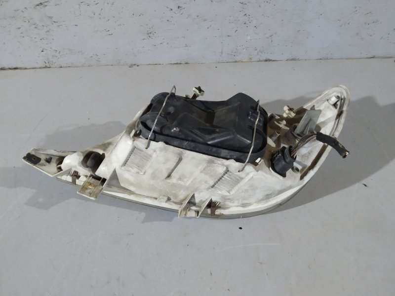 фара, 2630 рублей, Санкт-Петербург