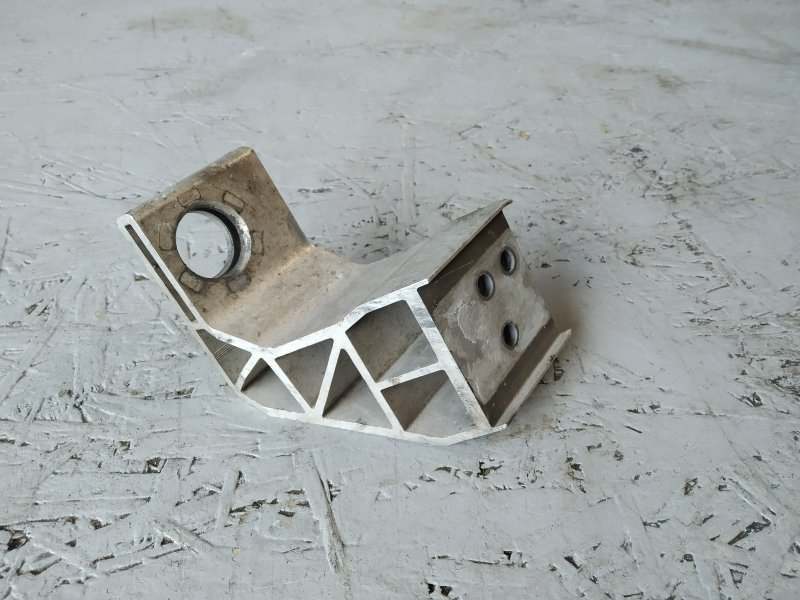 кронштейн радиатора, 2240 рублей, Санкт-Петербург