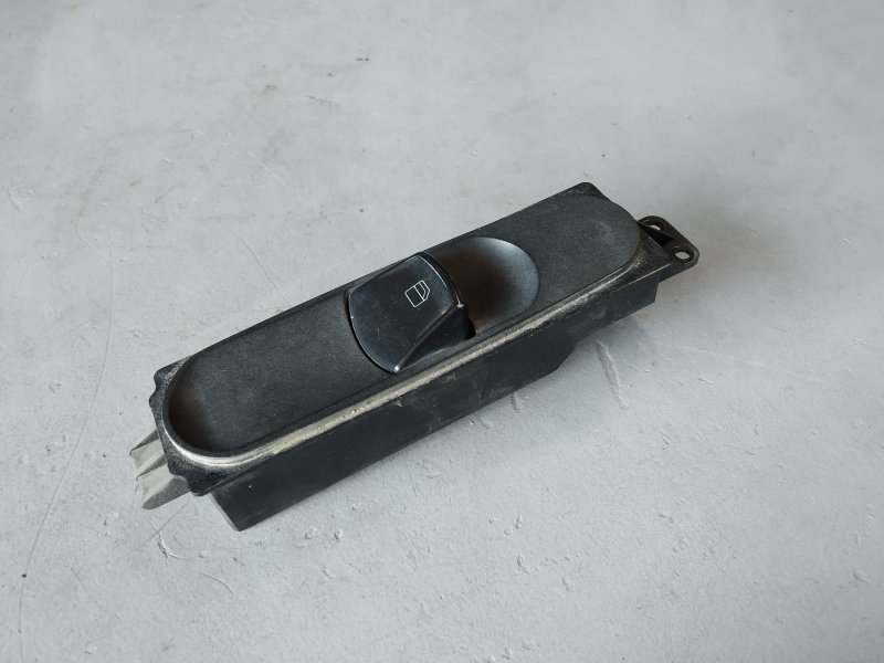 кнопка стеклоподъемника, 1045 рублей, Санкт-Петербург