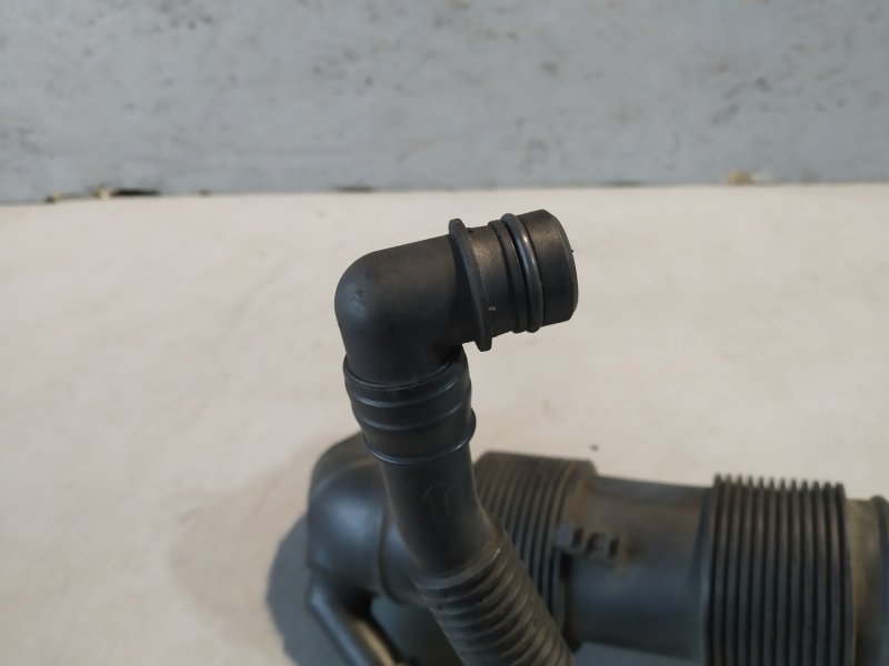 патрубок воздушного фильтра, 2215 рублей, Санкт-Петербург