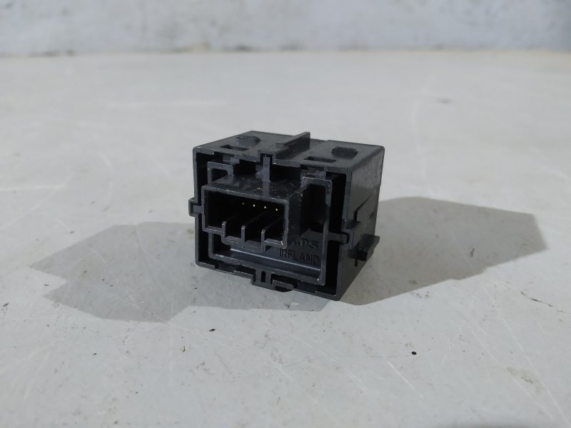 кнопка крышки багажника, 1370 рублей, Санкт-Петербург