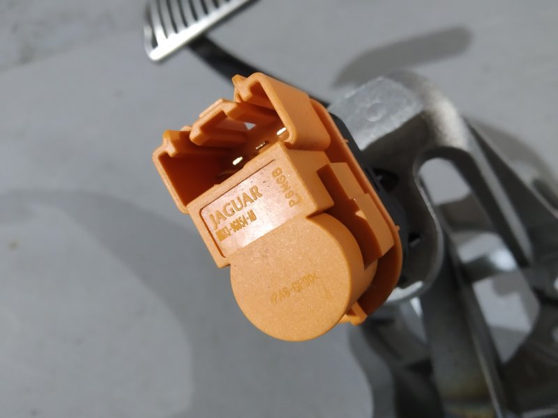 педаль тормоза, 1715 рублей, Санкт-Петербург