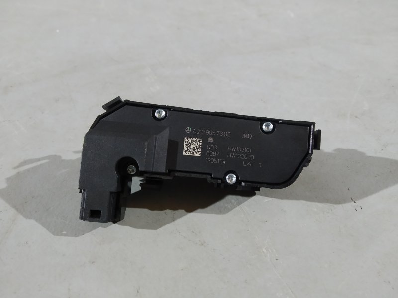 Кнопка подогрева сиденья, 955 рублей, Санкт-Петербург