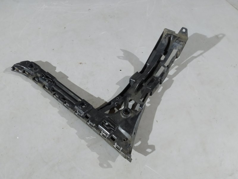 кронштейн бампера, 2400 рублей, Санкт-Петербург