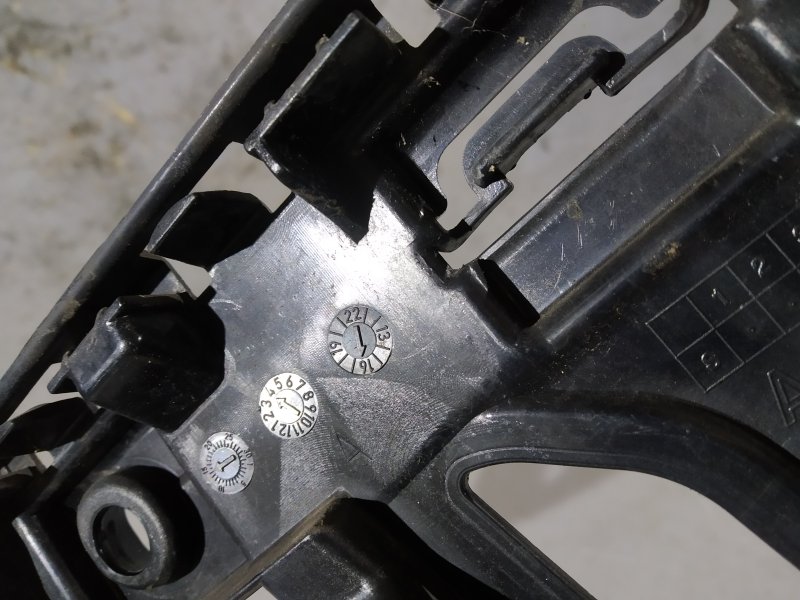 кронштейн бампера, 2400 рублей, Санкт-Петербург