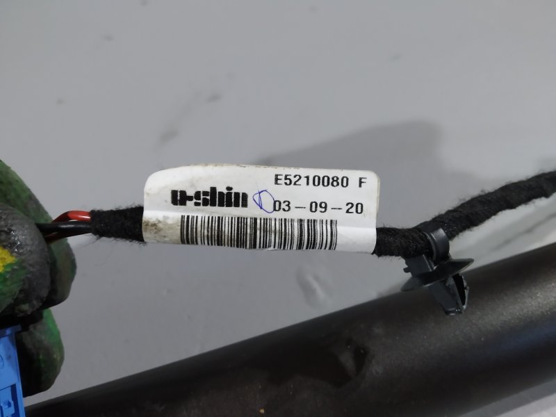 амортизатор багажника, 17805 рублей, Санкт-Петербург