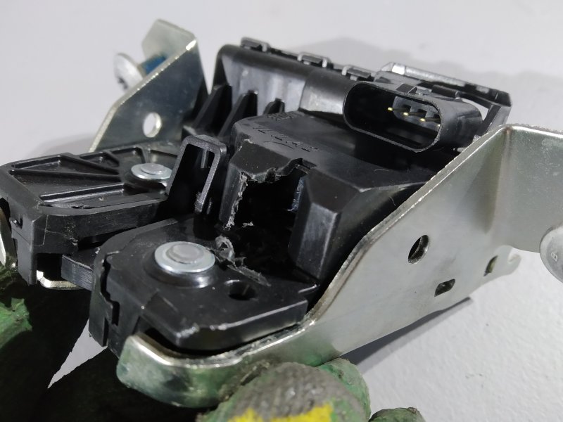 замок багажника, 2650 рублей, Санкт-Петербург